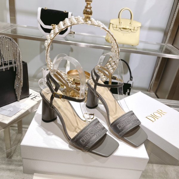 D*or dway heeled sandals