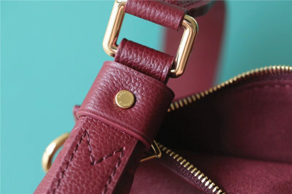 l**is V*t*n sac sport