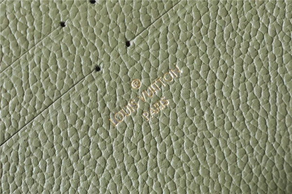 l**is V*t*n pochette fÉlicie