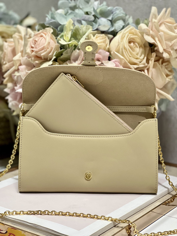 D*or bobby east-west pouch with chain