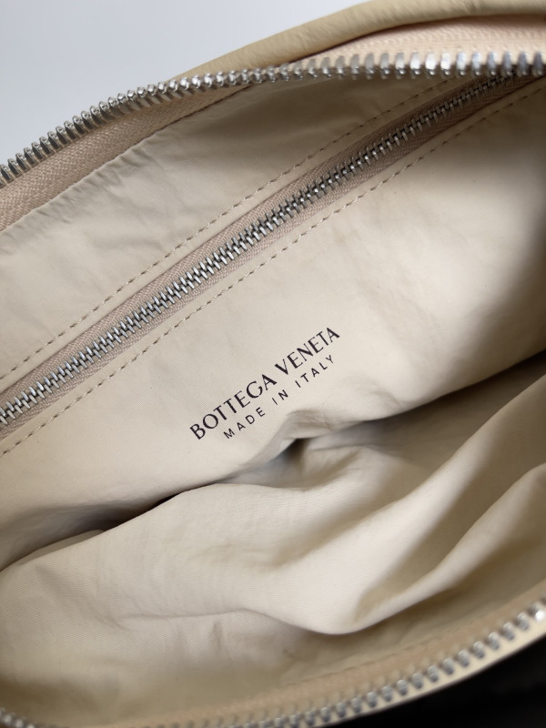 Bo*te*ga ve*ne*ta buddy