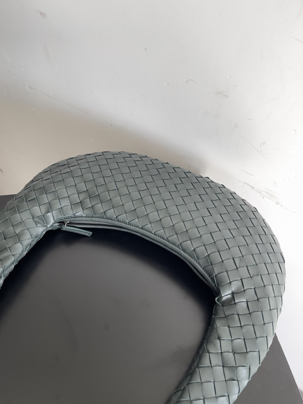 Bo*te*ga ve*ne*ta buddy