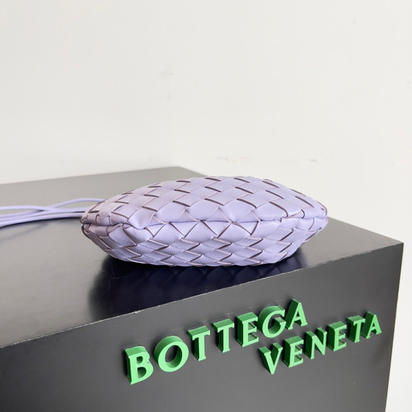Bo*te*ga ve*ne*ta mini sardine top handle bag