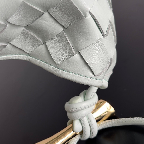 Bo*te*ga ve*ne*ta mini sardine top handle bag