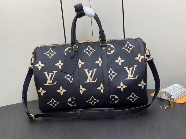 l**is V*t*n keepall bandouliÈre 45
