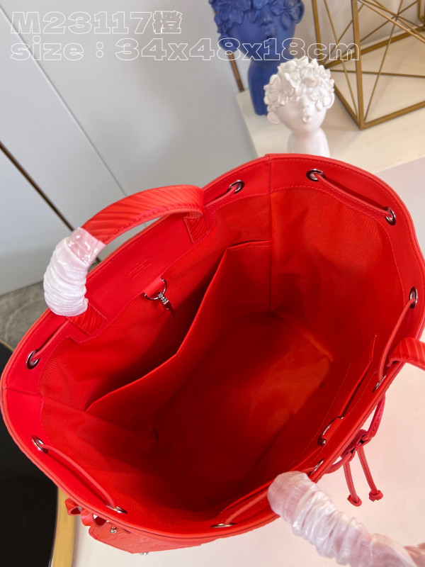 l**is V*t*n maxi noé sling