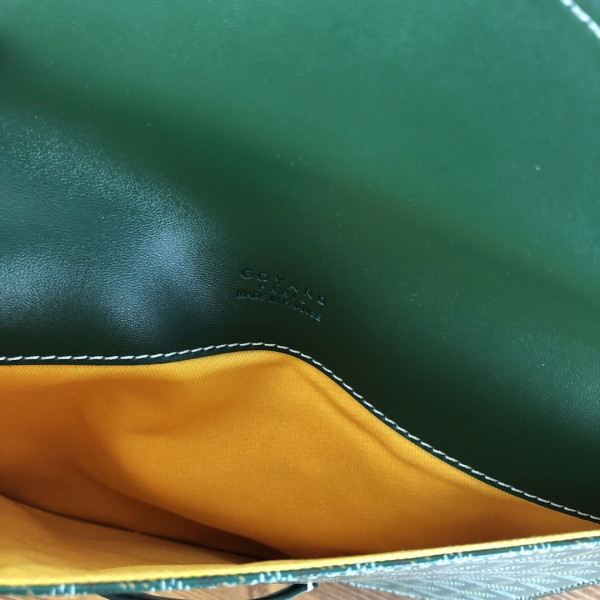 Go*ard commando envelope clutch