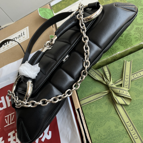 G*u*i horsebit chain medium shoulder bag