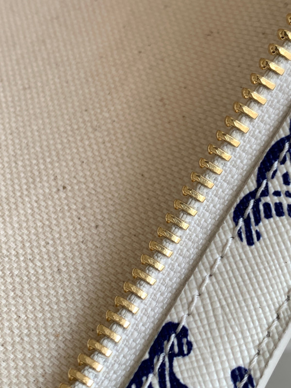 Ce**e medium croque bag