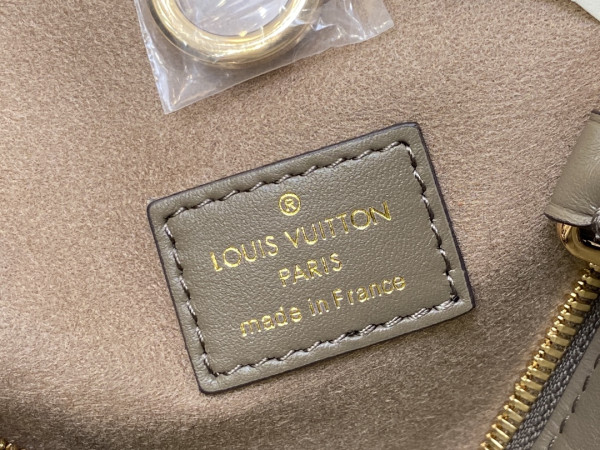 l**is V*t*n lock it mm