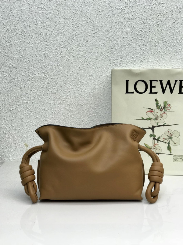 LOEWE Mini Flamenco clutch-18-23.9-9cm