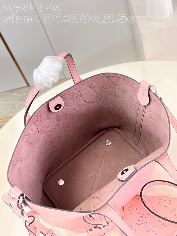 l**is V*t*n blossom pm