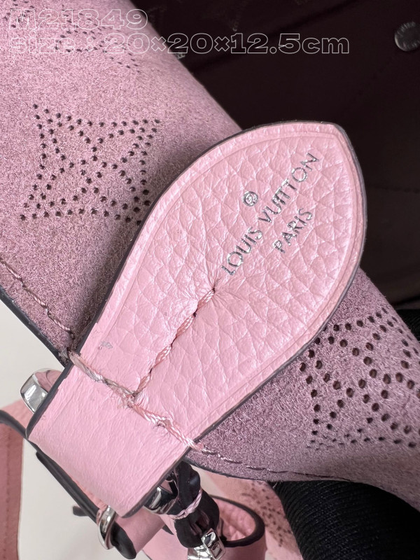 l**is V*t*n blossom pm