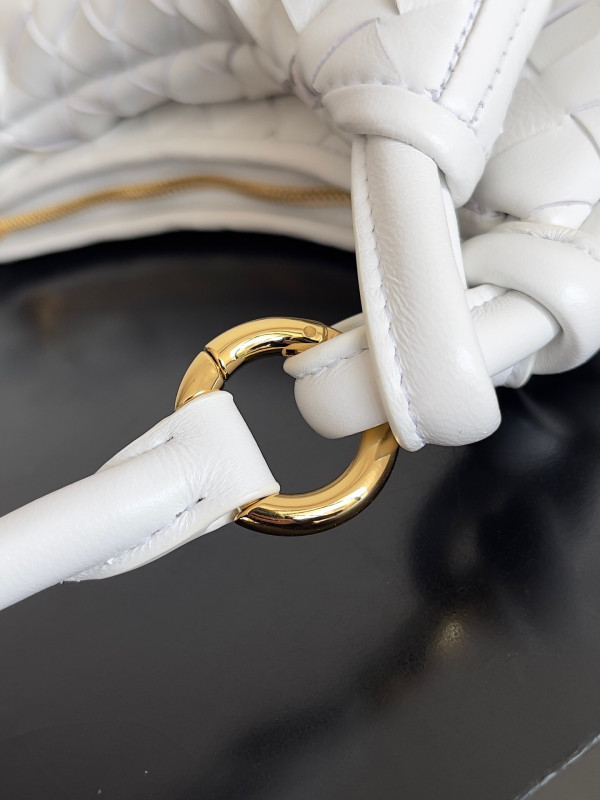 Bo*te*ga ve*ne*ta small gemelli