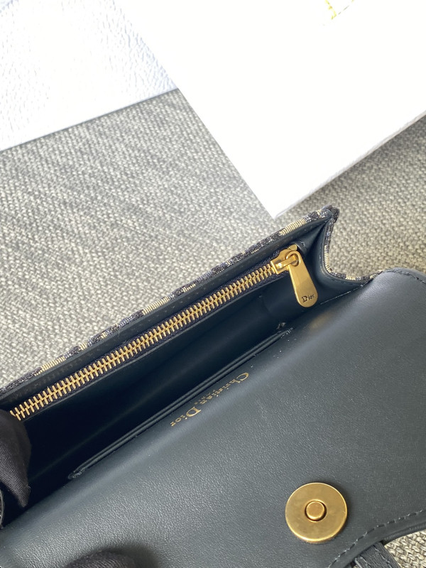 D*or saddle belt pouch