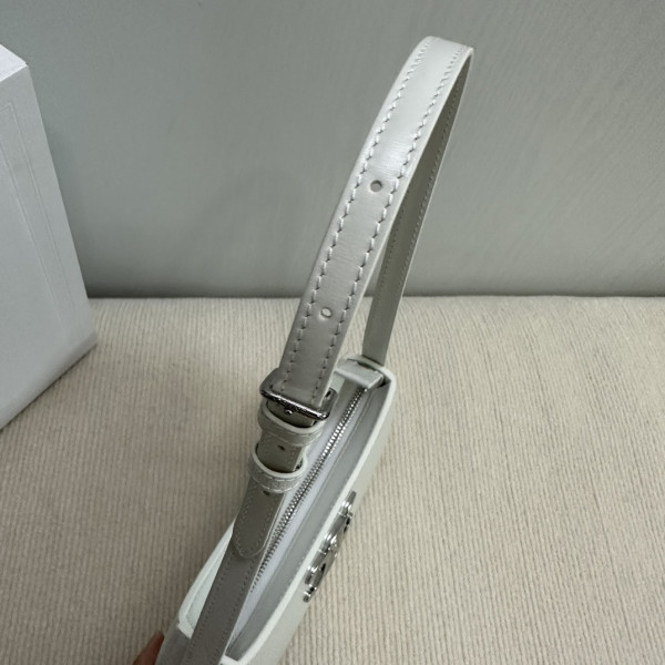 Ce**e medium tilly bag