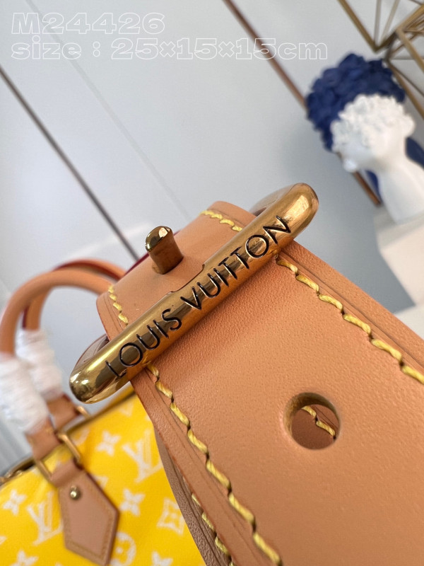 l**is V*t*n speedy p9 bandoulière 25