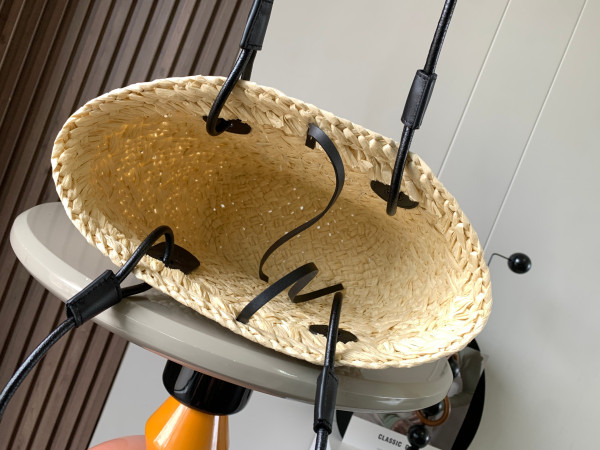 LOEWE Small Anagram Basket bag