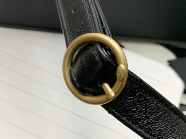 CL HOBO HANDBAG-19×24×5cm