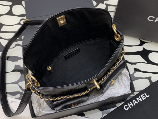 CL HOBO HANDBAG-19×24×5cm