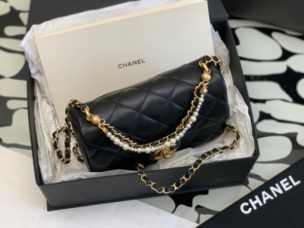 CL FLAP BAG 20CM