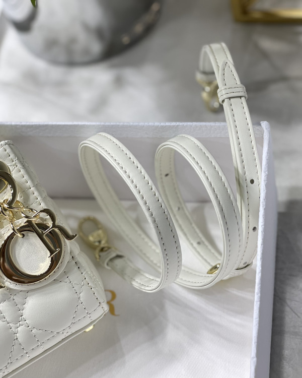 lady D*or micro-12*10*5cm