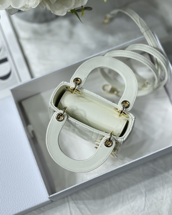 lady D*or micro-12*10*5cm