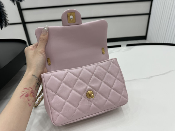 CL FLAP BAG-14.5x19.5x7.5cm