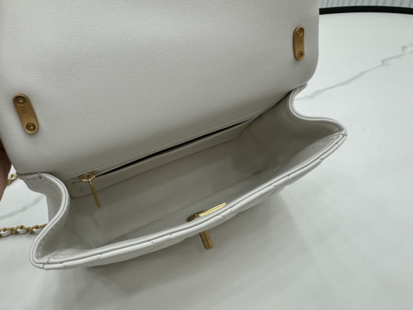 CL FLAP BAG-14.5x19.5x7.5cm