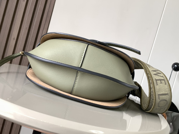 LOEWE GATE BAG-25*19*11.5cm