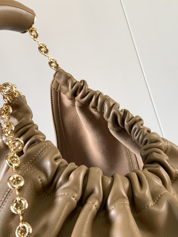 Loewe Squeeze Bag-34*33*13.5CM