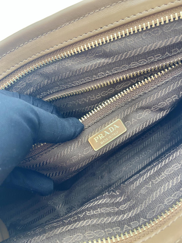 Pra*a lussol vintage tote-32*15.5*12cm