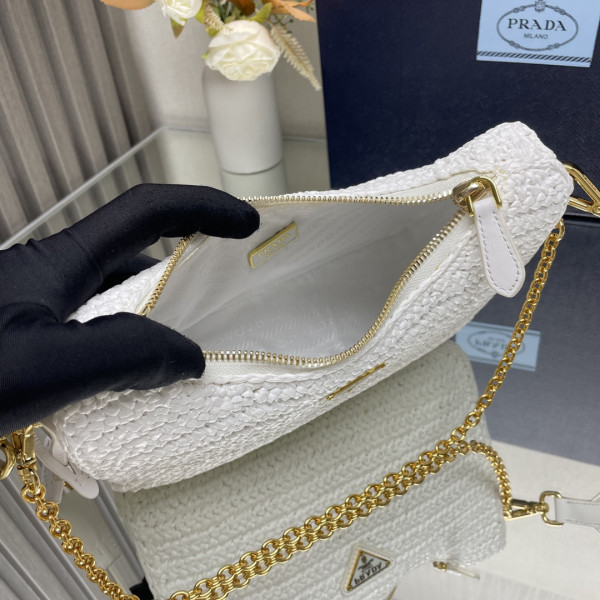 Pra*a re-edition 2005 crochet bag-23*16*7cm