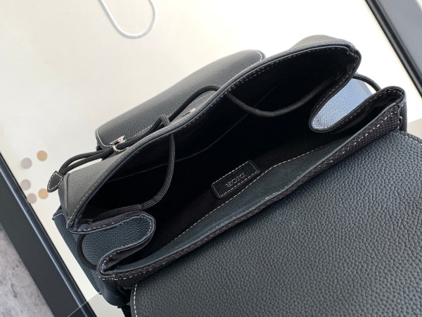 D*or backpack-26.5*41.5*17.5cm