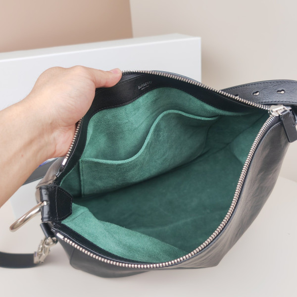 B**rry medium knight bag-37*13*32cm