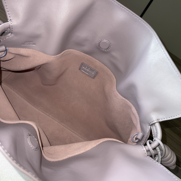 LOEWE Flamenco clutch- 24.5*30*10.5cm