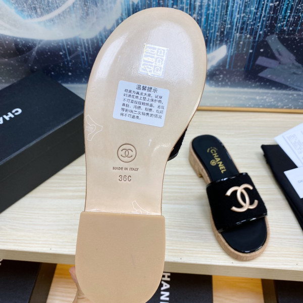 CL SANDALS