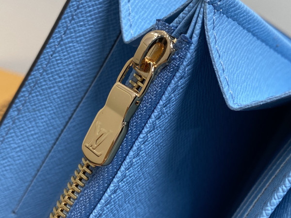 l**is V*t*n sarah wallet-19*10.5*2cm