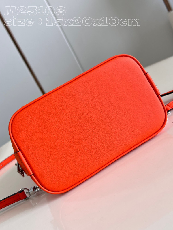 l**is V*t*n nano alma backpack-15*20*10cm