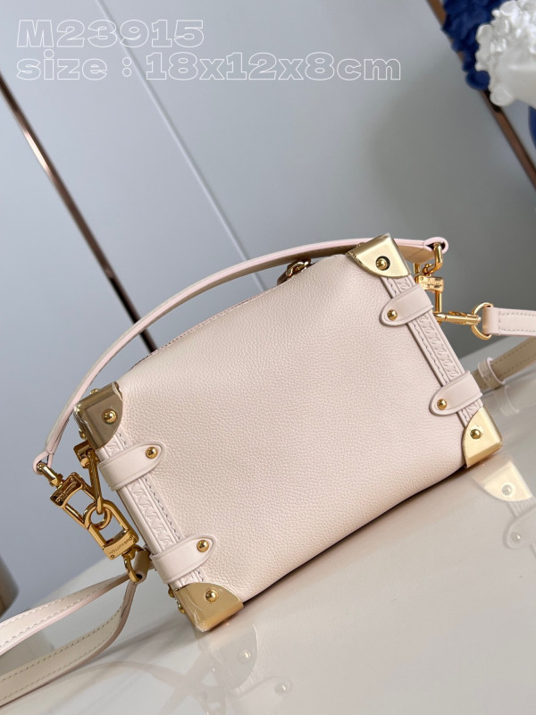 l**is V*t*n side trunk pm-18*12.5*8cm