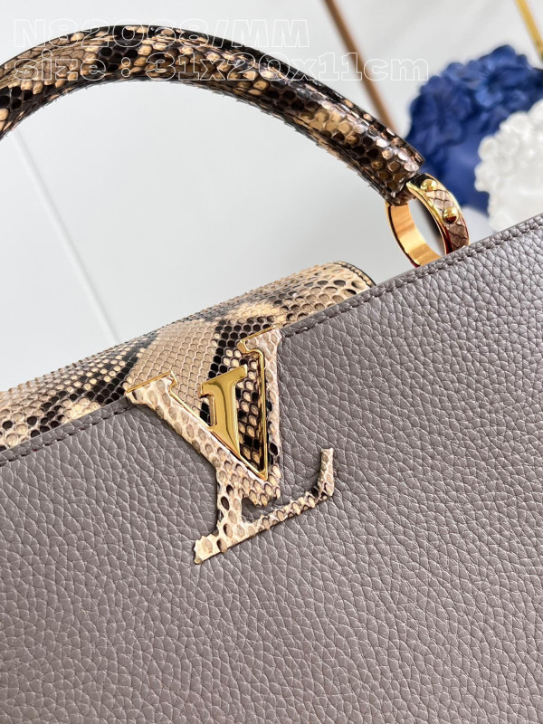 l**is V*t*n capucines bb-31.5*20*11cm