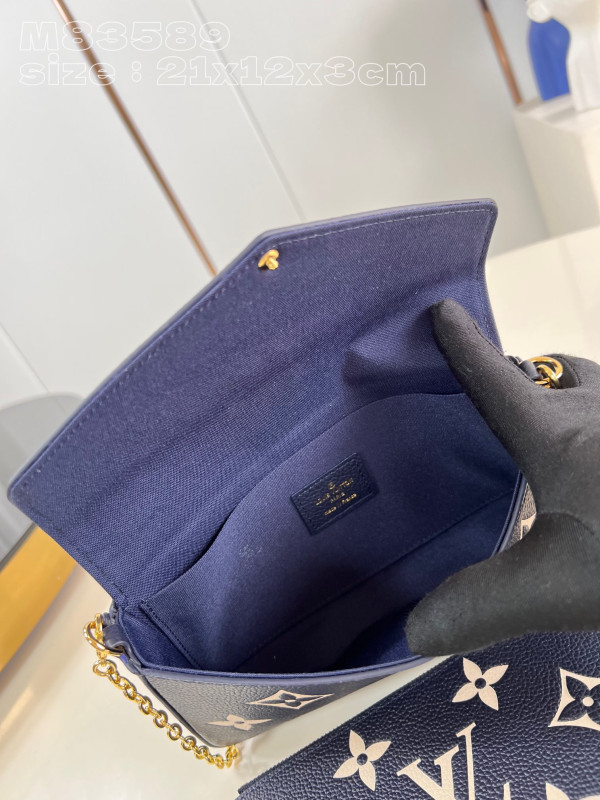 l**is V*t*n pochette fÉlicie