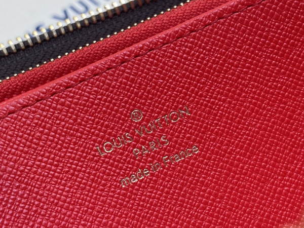 l**is V*t*n zippy wallet-10*20*2 cm