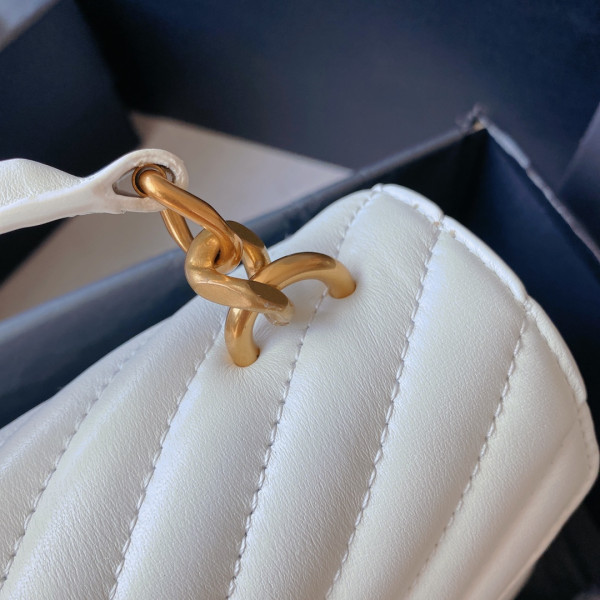 YSL Medium leather shoulder bag-24*17*6.5cm