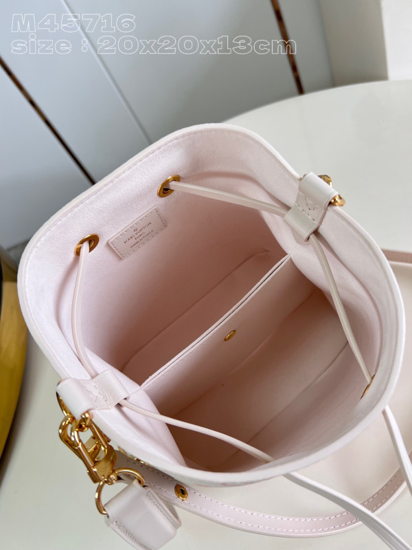 l**is V*t*n nÉonoÉ bb-20*20*13cm