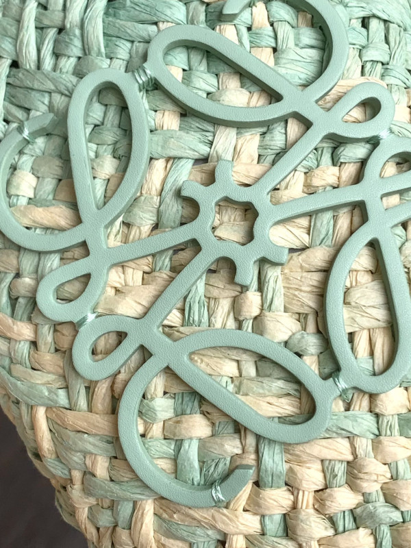 LOEWE Anagram Checks Mini bucket bag-22*14*6CM