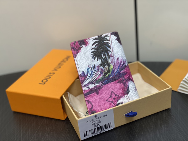 l**is V*t*n pocket organizer-7.5*11.1*1 cm