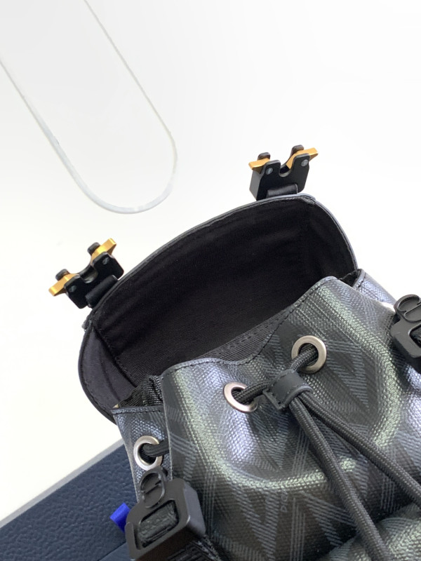 D*or hit the road-17.55*18.5*9cm