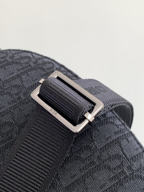 D*or saddle messenger bag