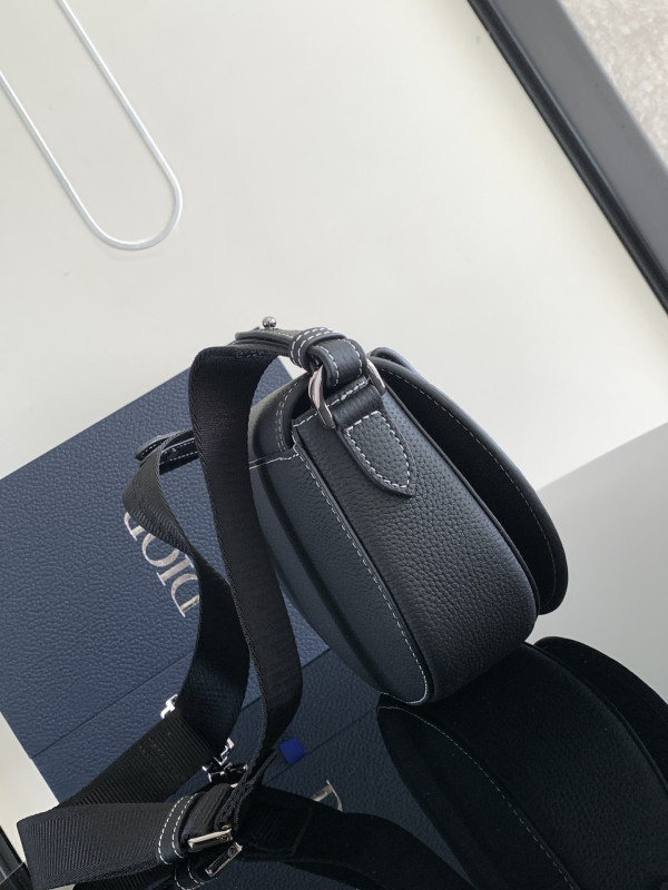 D*or saddle messenger bag